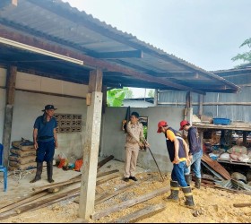 ลงพื้นที่ติดตามความคืบหน้าการดำเนินงานปรับปรุง/ซ่อมแซมบ้านผู้สูงอายุ