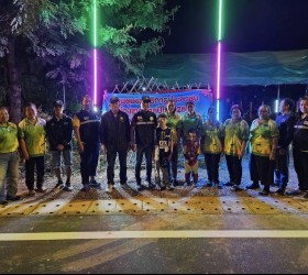 เข้าเวรปฏิบัติหน้าที่ด่านชุมชนดูแลความปลอดภัยและให้บริการอำนวยความสะดวกในช่วงเทศกาลปีใหม่