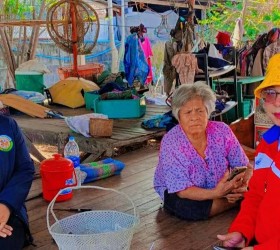 สอบถามการดำเนินการคุณธรรมและความโปร่งใส และผลงานต่างๆที่ผ่านมา ของ อบต.หนองพอก